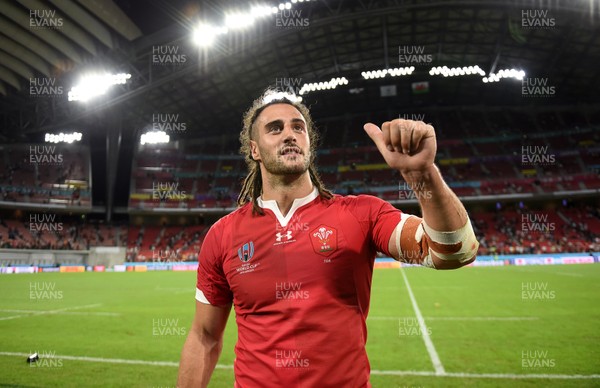 230919 - Wales v Georgia - Rugby World Cup 2019 - Pool D - Josh Navidi of Wales gives the thumbs up after full time