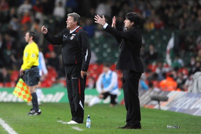 01.04.09 - Wales v Germany - 2010 FIFA World Cup Qualifying Group 4 - Wales manager John Toshack(L) and Germany manager Joachim Low look on. 