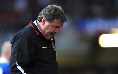 01.04.09 - Wales v Germany - 2010 FIFA World Cup Qualifying Group 4 - Wales manager John Toshack looks dejected. 