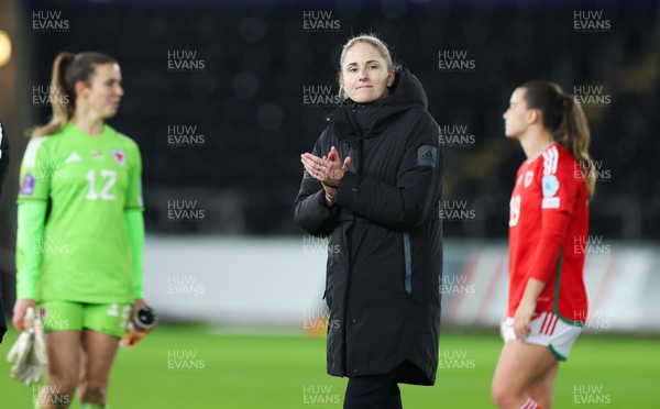 051223  - Wales v Germany, UEFA Women’s Nations League - Wales manager Gemma Grainger applauds the fans at the end of the match