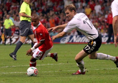 08.09.07 - Euro 2008 Qualifying, Group D Wales v Gemany Wales Rob Earnshaw tries to get past Germany's Per Mertesacker 