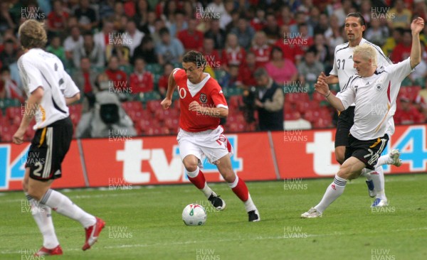 08.09.07 - Euro 2008 Qualifying, Group D Wales v Gemany Wales' Simon Davies 