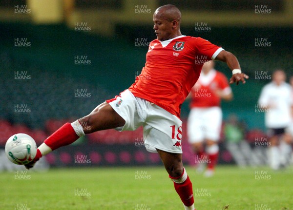 08.09.07 - Euro 2008 Qualifying, Group D Wales v Gemany Wales Rob Earnshaw 