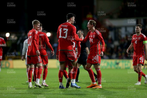 111023 - Wales v Gibraltar - International Challenge Match - Kieffer Moore celebrates goal