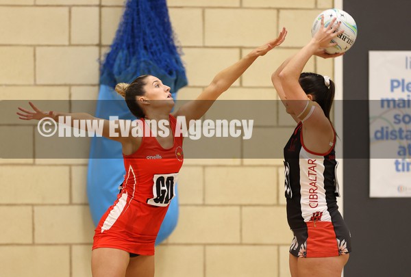 160122 - Wales International Test Series - Wales v Gibraltar - Ella Powell-Davies of Wales and Anna Hernandez of Gibraltar