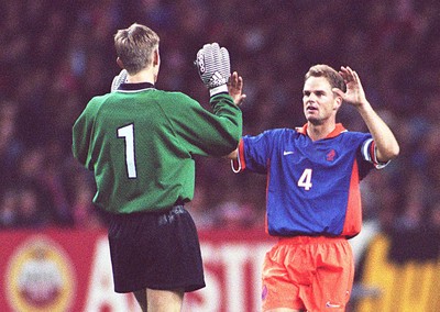 051096 - Wales v Holland - Frank de Boer (right) of Holland celebrates goal with Edwin van der Sar