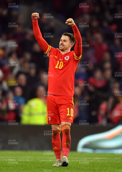 191119 - Wales v Hungary - UEFA Euro Championship Qualifying - Aaron Ramsey of Wales celebrates at the end of the game