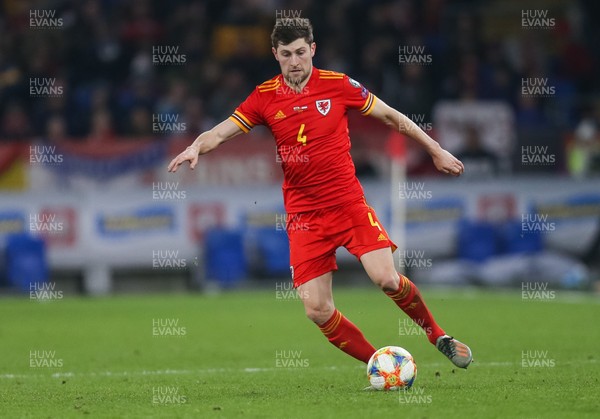 191119 - Wales v Hungary, European Cup 2020 Qualifier - Ben Davies of Wales