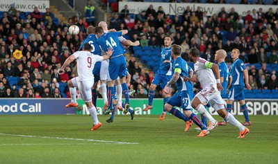 050314 - Wales v Iceland - Vauxhall International Friendly - James Collins of Wales scores the first goal of the game