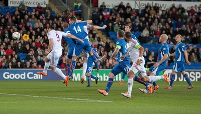 050314 - Wales v Iceland - Vauxhall International Friendly - James Collins of Wales scores the first goal of the game