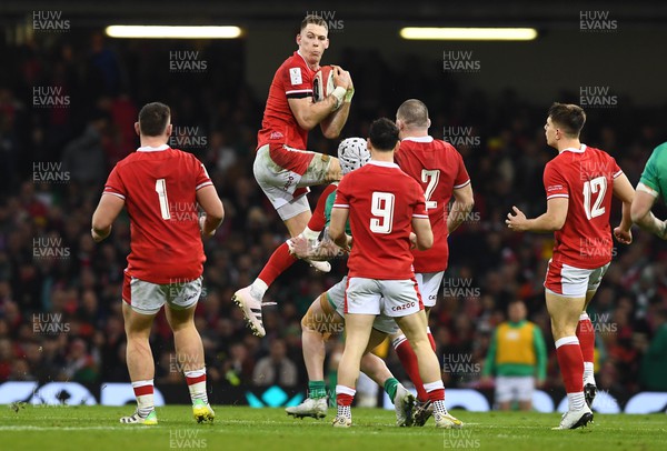 040223 - Wales v Ireland - Guinness Six Nations - Liam Williams of Wales takes high ball