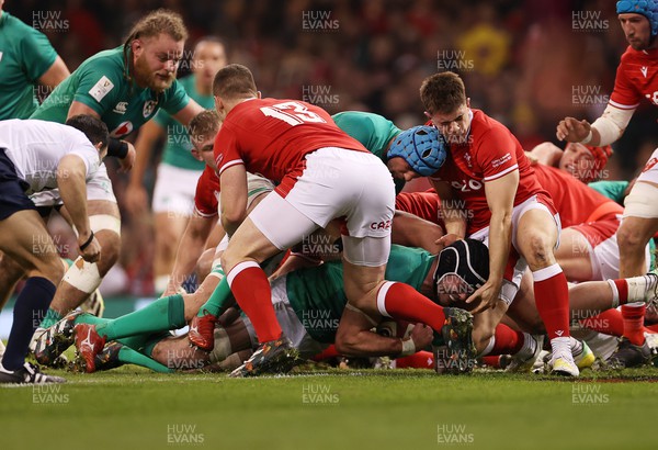040223 - Wales v Ireland - Guinness Six Nations Championship - James Ryan of Ireland pushes over the line to score a try