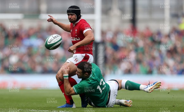 070919 - Wales v Ireland - Guinness Series 2019 - RWC Warm Up - Leigh Halfpenny of Wales is tackled by Robbie Henshaw of Ireland