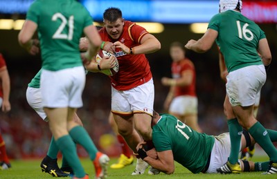 080815 - Wales v Ireland - Dove Men Series 2015 -Rob Evans of Wales