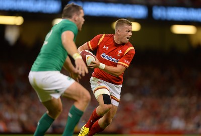 080815 - Wales v Ireland - Dove Men Series 2015 -Gareth Anscombe of Wales