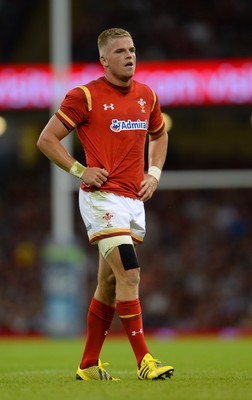 080815 - Wales v Ireland - Dove Men Series 2015 -Gareth Anscombe of Wales