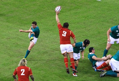 080815 - Wales v Ireland - Dove Men+Care Test - Eoin Reddan of Ireland gets the ball away