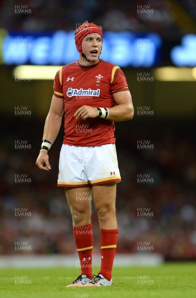 080815 - Wales v Ireland - Dove Men Series 2015 -Tyler Morgan of Wales