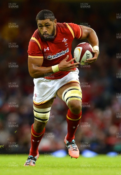 080815 - Wales v Ireland - Dove Men Series 2015 -Taulupe Faletau of Wales