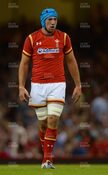 080815 - Wales v Ireland - Dove Men Series 2015 -Justin Tipuric of Wales