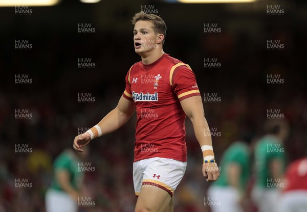 080815 - Wales v Ireland - Dove Mens Series - Hallam Amos of Wales