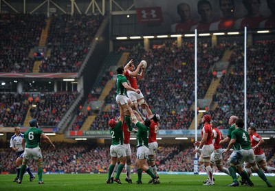 12.03.11 - Wales v Ireland - RBS Six Nations 2011 - Sam Warburton of Wales beats David Wallace of Ireland to line-out ball. 