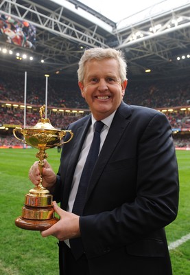 12.03.11 - Wales v Ireland - RBS Six Nations 2011 - Colin Montgomerie with the Ryder Cup 