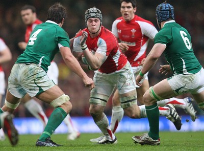 12.03.11... Wales v Ireland, RBS 6 Nations -  Wales' Dan Lydiate takes on Ireland's Donncha O'Callaghan  