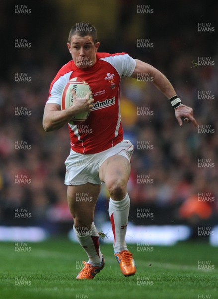 12.03.11 - Wales v Ireland - RBS Six Nations 2011 - Shane Williams of Wales. 