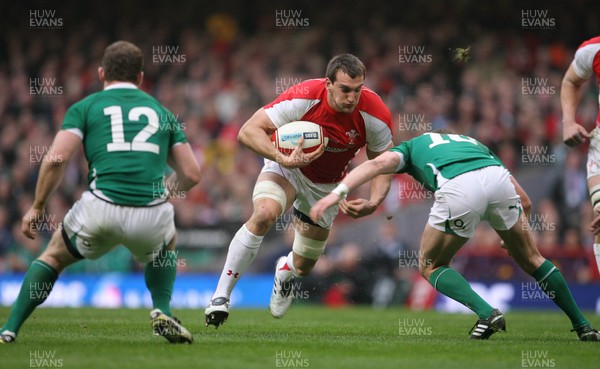 12.03.11 Wales v Ireland ... Wales Sam Warburton takes on Ronan O'Gara. 