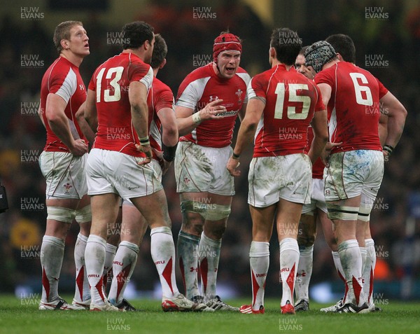 12.03.11 Wales v Ireland ... Wales Alun Wyn Jones talks to the  team. 