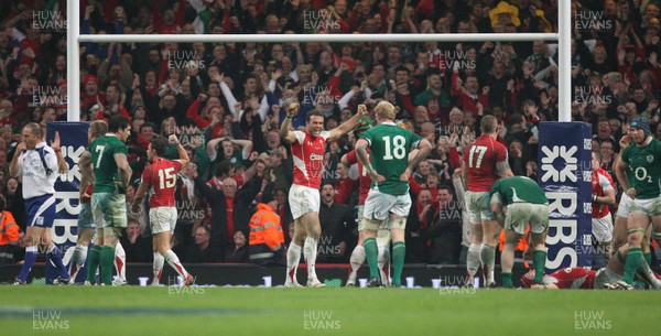 12.03.11... Wales v Ireland, RBS 6 Nations -  Wales' Jamie Roberts celebrates at the final whistle 