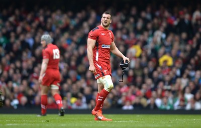 140315 - Wales v Ireland - RBS 6 Nations 2015 -Sam Warburton of Wales leaves the field after receiving a yellow card