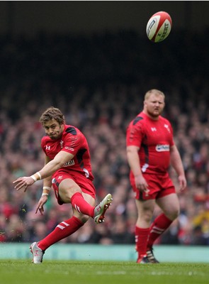 140315 - Wales v Ireland - RBS 6 Nations - Leigh Halfpenny of Wales kicks a penalty