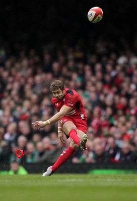 140315 - Wales v Ireland - RBS 6 Nations - Leigh Halfpenny of Wales kicks a penalty