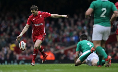 140315 - Wales v Ireland - RBS 6 Nations - Dan Biggar of Wales scores a drop goal