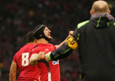 140315 - Wales v Ireland - RBS 6 Nations -Sam Warburton of Wales celebrates at the end of the game