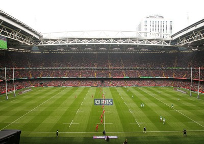 140315 - Wales v Ireland - RBS 6 Nations -Dan Biggar of Wales kicks off