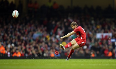 140315 - Wales v Ireland, RBS 6 Nations 2015 - Leigh Halfpenny of Wales kicks penalty