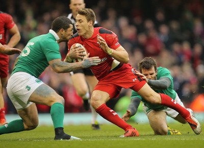 140315 - Wales v Ireland, RBS 6 Nations 2015 - Liam Williams of Wales is tackled by Rob Kearney of Ireland and Jared Payne of Ireland