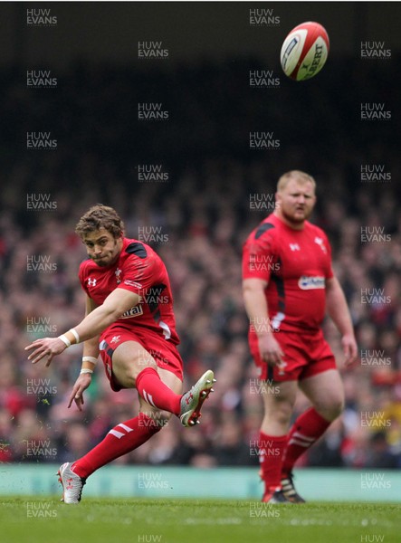 140315 - Wales v Ireland - RBS 6 Nations - Leigh Halfpenny of Wales kicks a penalty