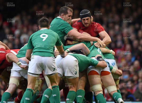 140315 - Wales v Ireland - RBS Six Nations - Devin Toner of Ireland and Luke Charteris of Wales compete in a maul