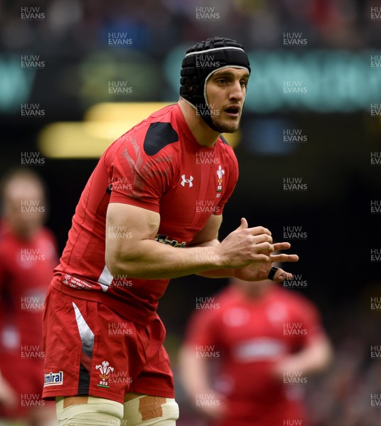 140315 - Wales v Ireland - RBS Six Nations - Sam Warburton of Wales