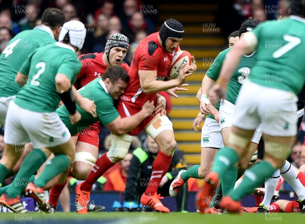 140315 - Wales v Ireland - RBS Six Nations - Sam Warburton of Wales