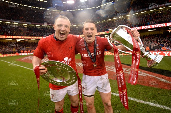 160319 - Wales v Ireland - Guinness Six Nations - Hadleigh Parkes and Jonathan Davies of Wales celebrates