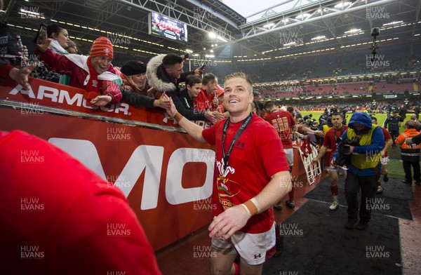 160319 - Wales v Ireland - Guinness 6 Nations Championship - Gareth Anscombe of Wales walks up the tunnel