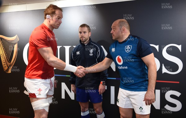 160319 - Wales v Ireland - Guinness Six Nations -  Alun Wyn Jones of Wales, Referee Angus Gardner and Rory Best of Ireland at the coin toss