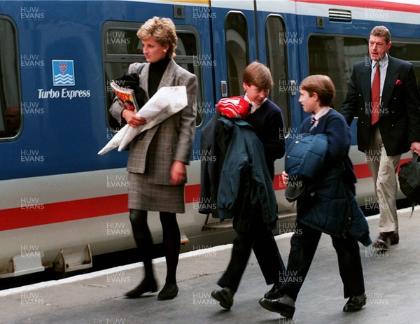 180395 - Wales v Ireland - Five Nations Championship -  Diana, Princess of Wales with Prince William and his school friend