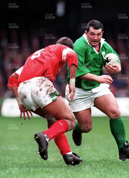 180395 - Wales v Ireland - Five Nations Championship -  Nicholas Popplewell of Ireland gets past Emyr Lewis