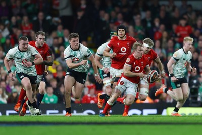 220225 - Wales v Ireland - Guinness Six Nations - Blair Murray of Wales breaks with the ball